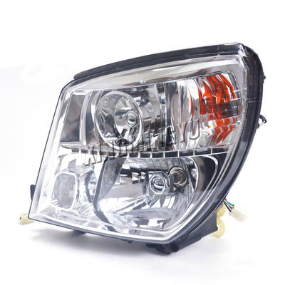 Lumière phare de camion pour le camion léger Foton Ollin 1B18037150011 / 1B18037150012 / 1B18037150013 / 1B18037150014