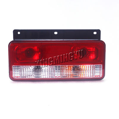 L0372010001A0 L0372010002A0 Lumières arrière pour les pièces de carrosserie de camions OEM