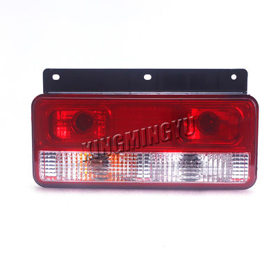 L0372010001A0 L0372010002A0 Lumières arrière pour les pièces de carrosserie de camions OEM