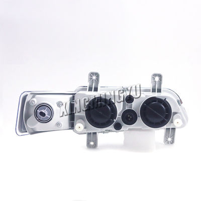Lumière de brouillard pour camions Pour camions Faw Jiefang J6 500P Pièces détachées 3712015-91W 3712020-91W