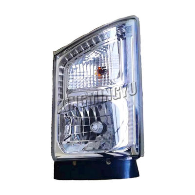 L'éclairage de la lampe de poche est supérieur à celui de la lampe de poche.
